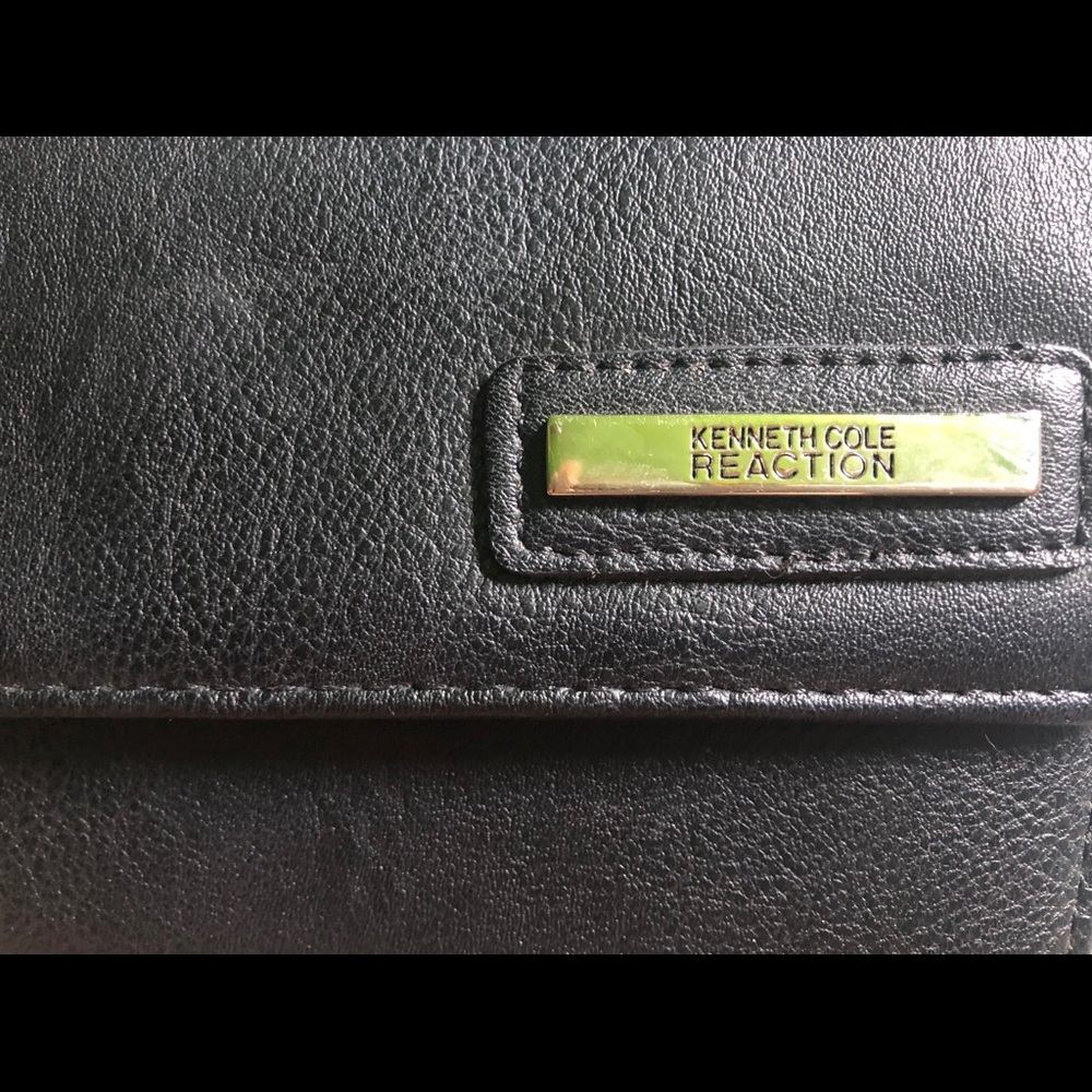 Kenneth Cole Reaction Wristlet